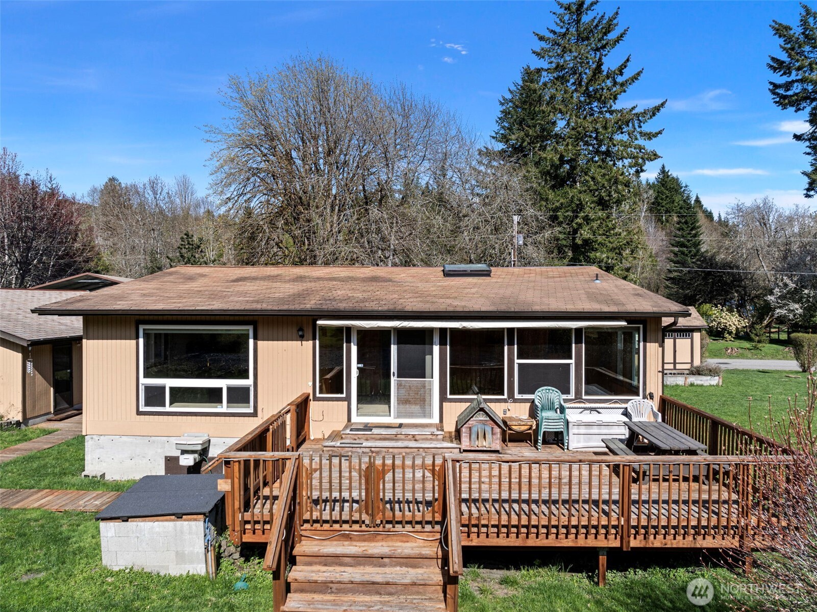 210 Kelly Road , Brinnon, WA 98320