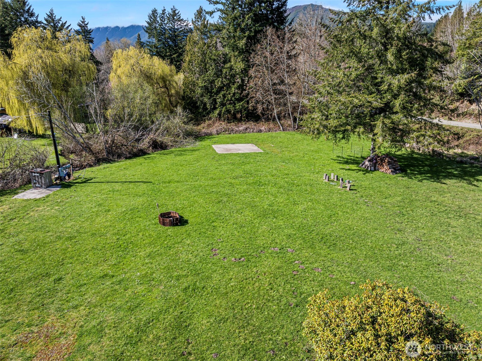 210 Kelly Road , Brinnon, WA 98320