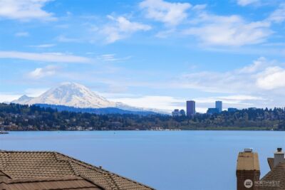 8496 NE Woodland Cove Drive , Kirkland, WA 98034 - Photo 22