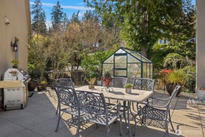 8496 NE Woodland Cove Drive , Kirkland, WA 98034 - Photo 23