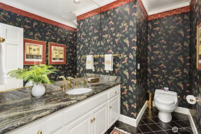 8496 NE Woodland Cove Drive , Kirkland, WA 98034 - Photo 25