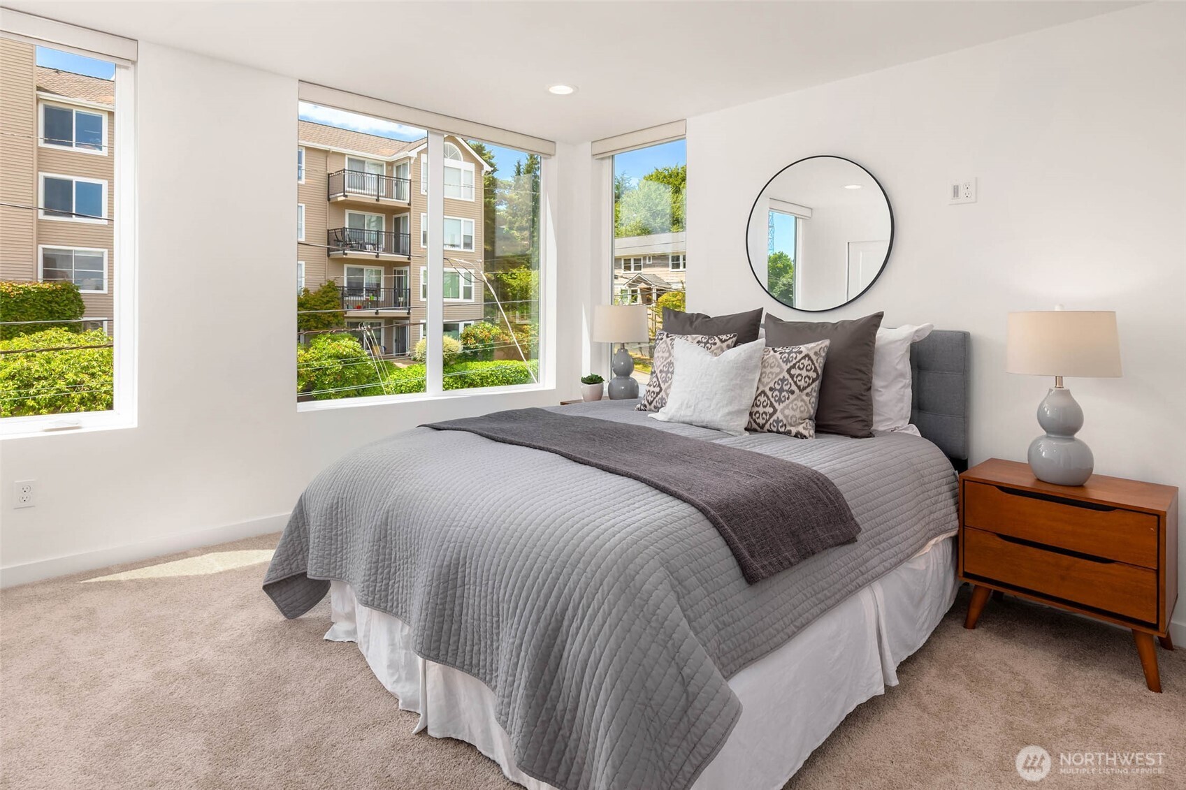 1918 5th Avenue N #B, Seattle, WA 98109