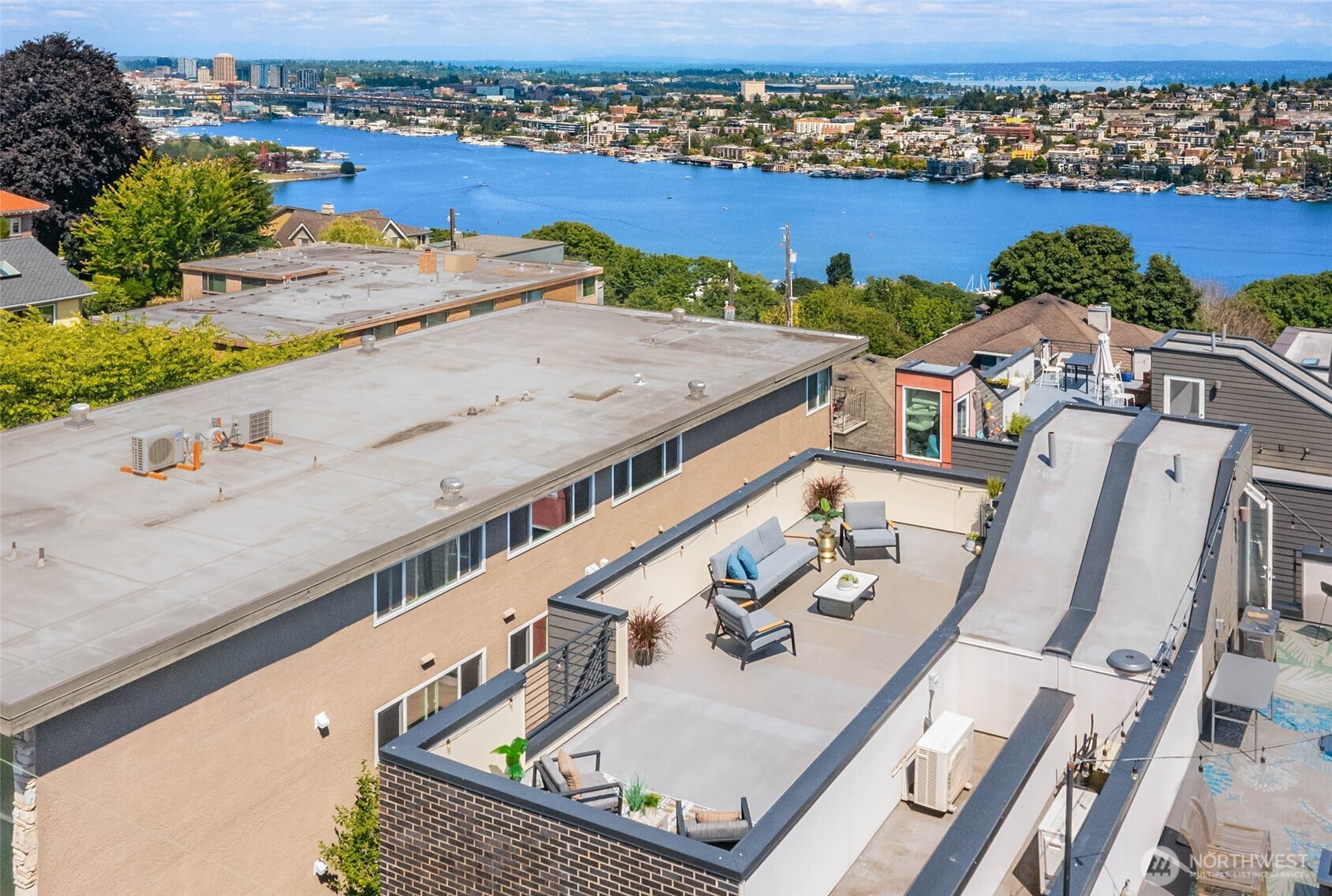 1918 5th Avenue N #B, Seattle, WA 98109
