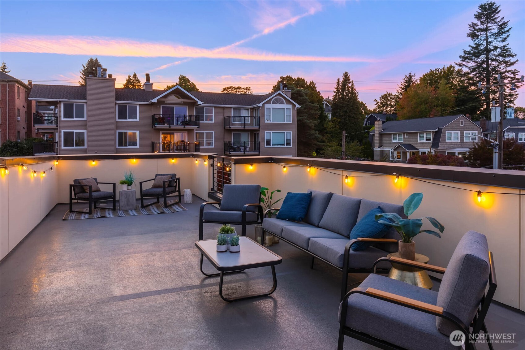 1918 5th Avenue N #B, Seattle, WA 98109
