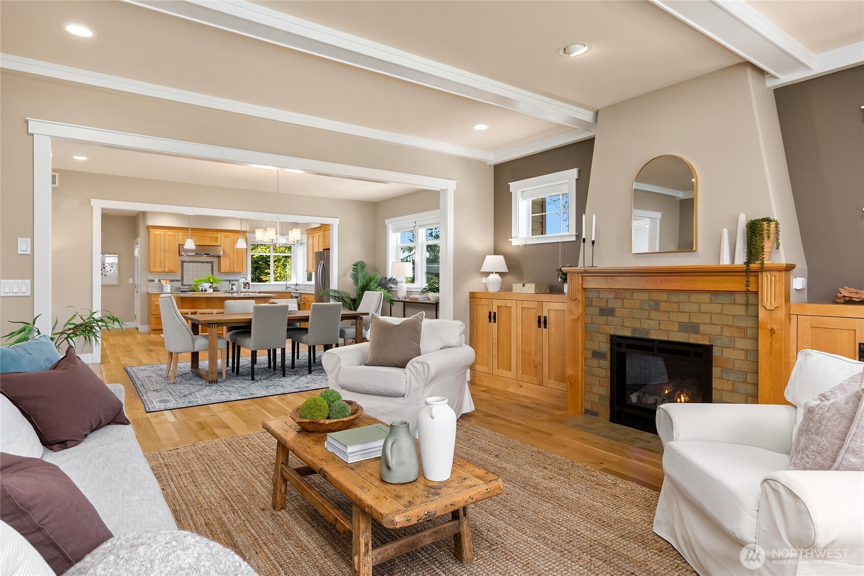 633 Pierce Court NW, Bainbridge Island, WA 98110