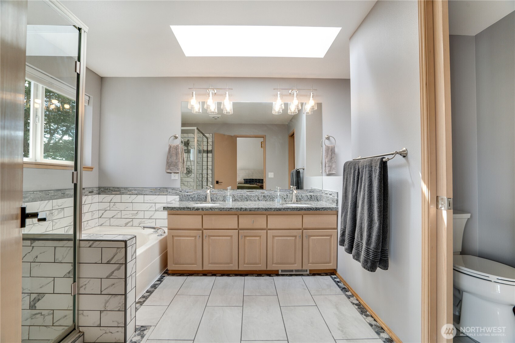 12715 SE 306th Street , Auburn, WA 98092