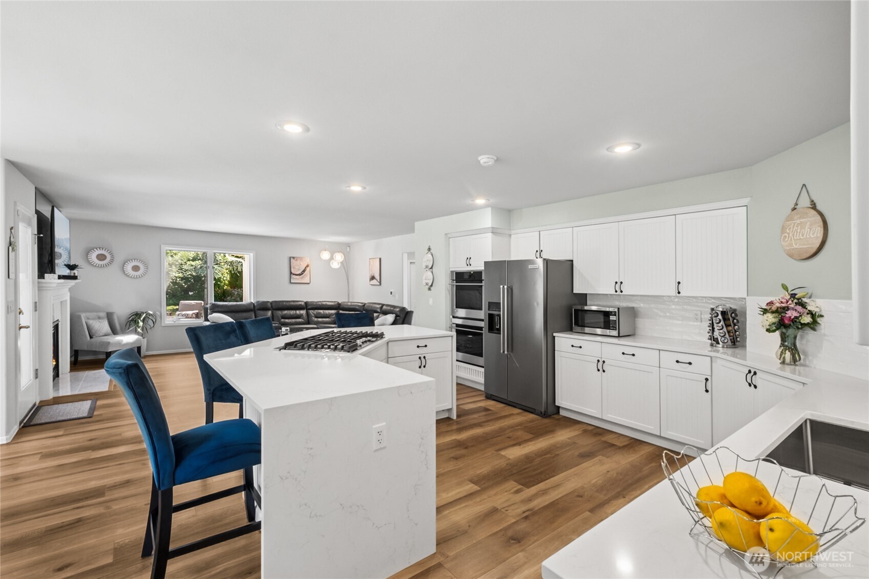 932 16th Avenue Ct SE, Puyallup, WA 98372