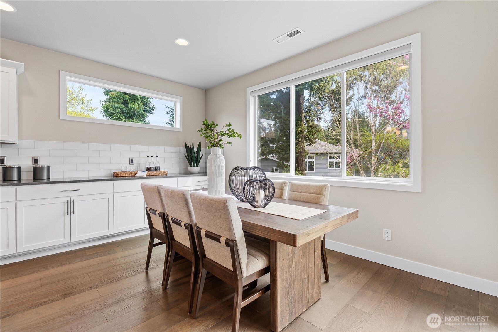 17712 88th Place NE, Bothell, WA 98011