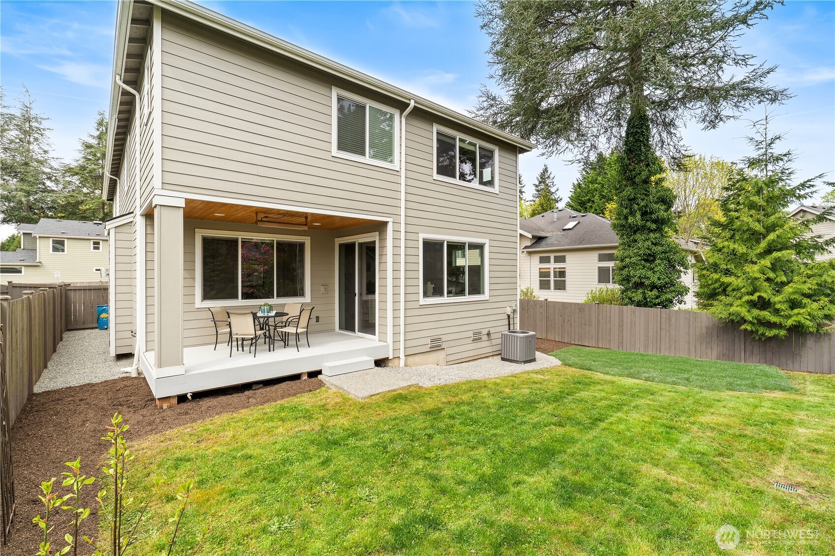 17712 88th Place NE, Bothell, WA 98011