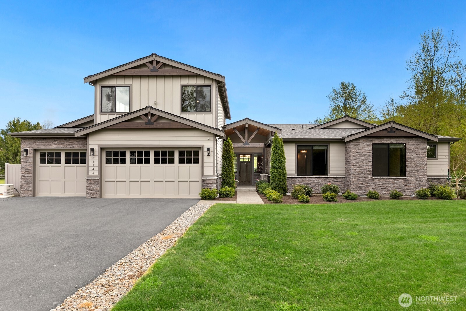 35945 SE 49th Street , Fall City, WA 98024