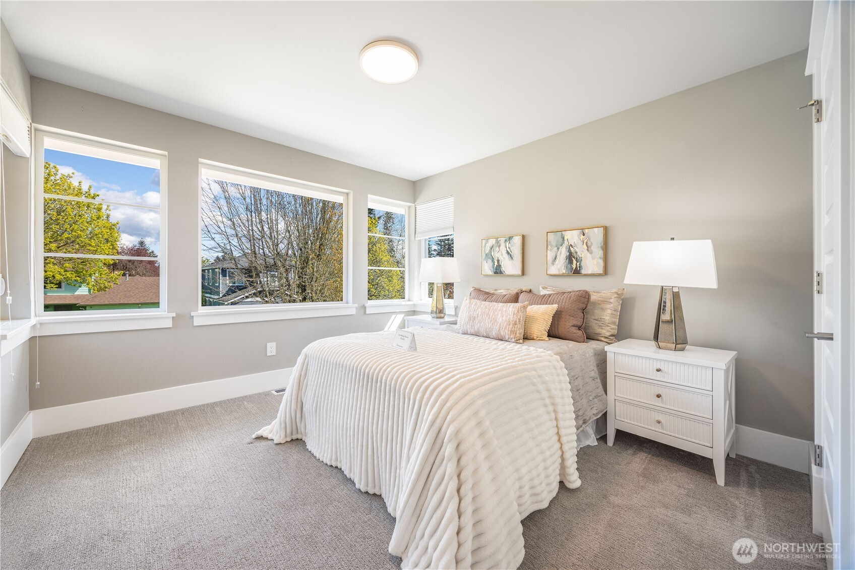 10015 131st Place NE, Kirkland, WA 98033