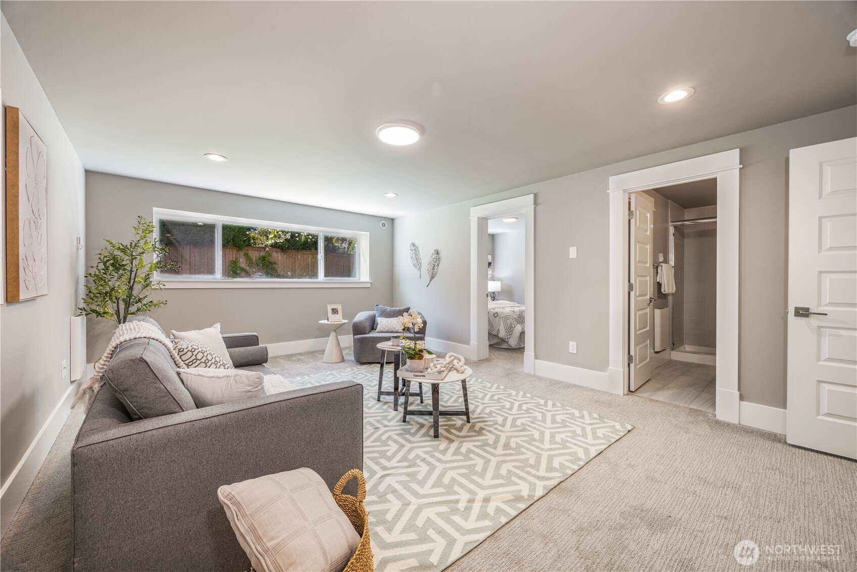 10015 131st Place NE, Kirkland, WA 98033
