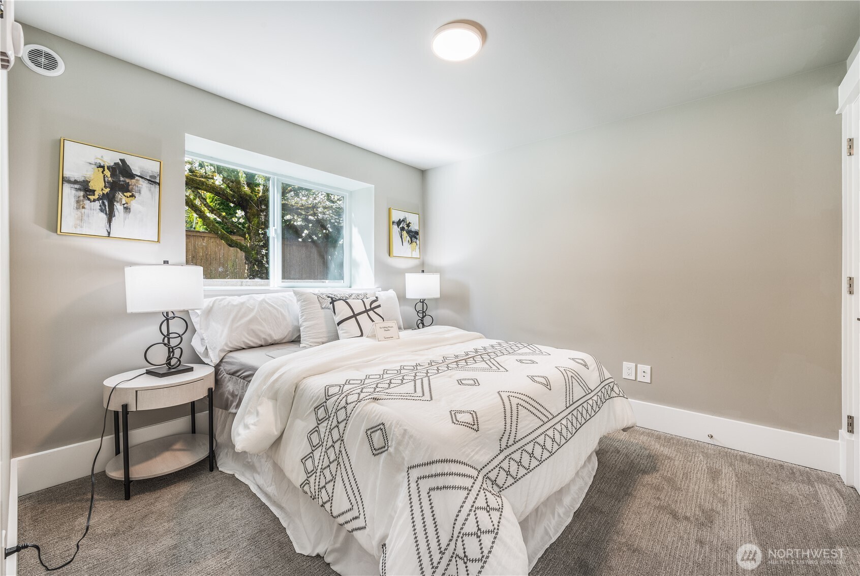 10015 131st Place NE, Kirkland, WA 98033
