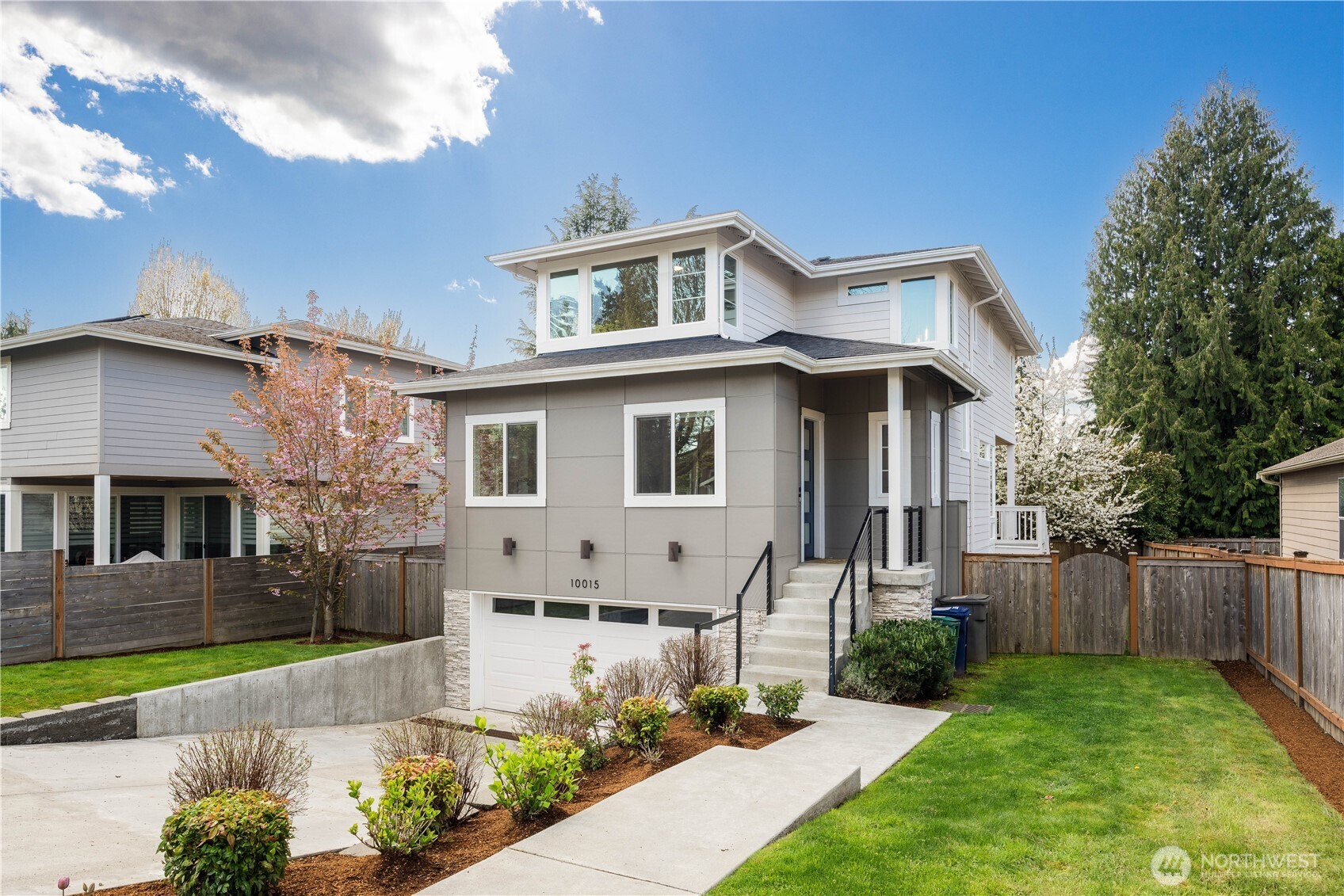 10015 131st Place NE, Kirkland, WA 98033