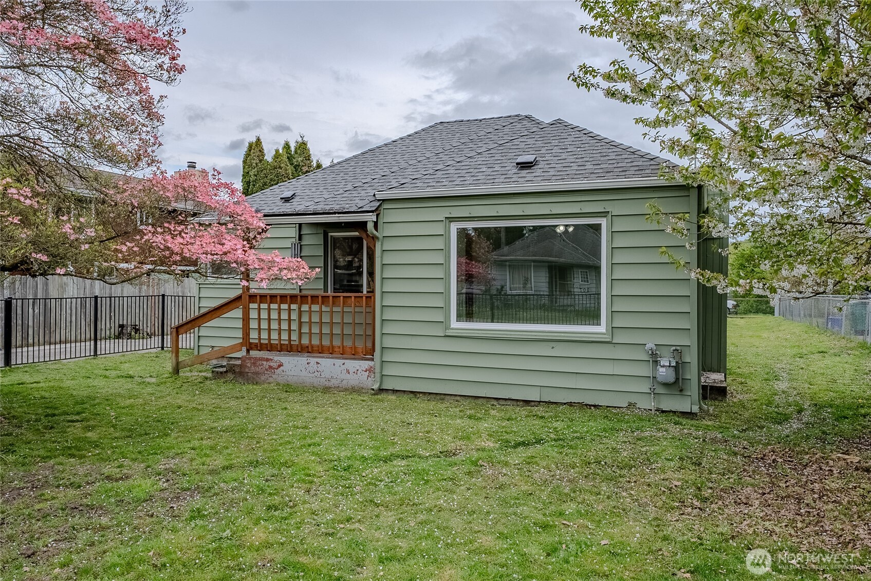 150 R Street SE, Auburn, WA 98002-5810