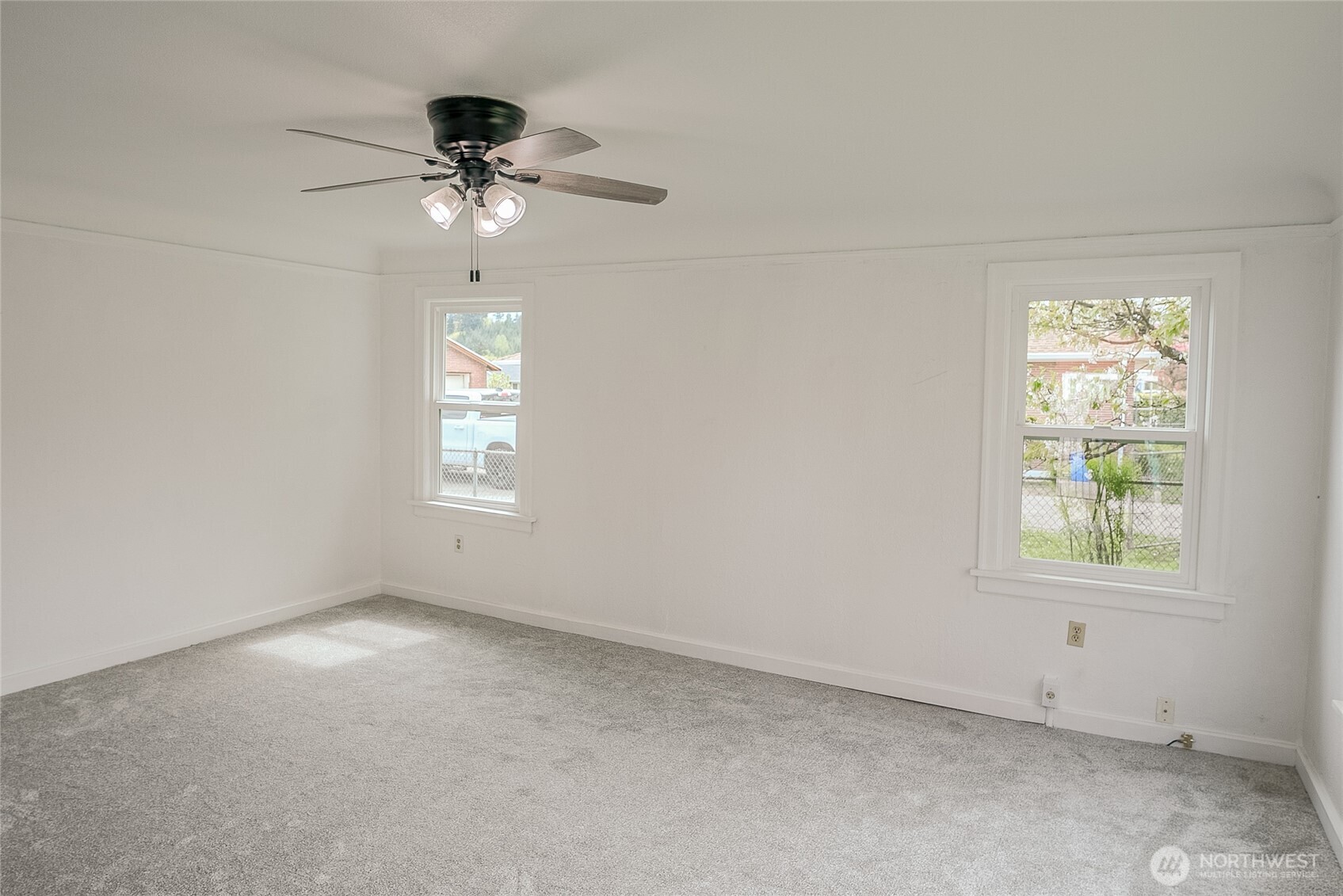 150 R Street SE, Auburn, WA 98002-5810