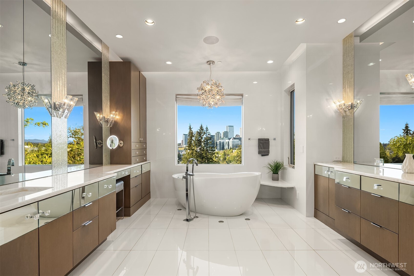 209 Northside Road , Bellevue, WA 98004