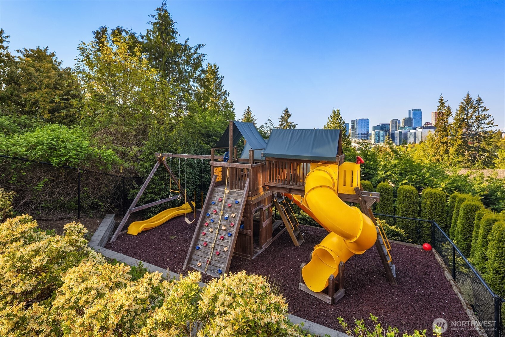 209 Northside Road , Bellevue, WA 98004