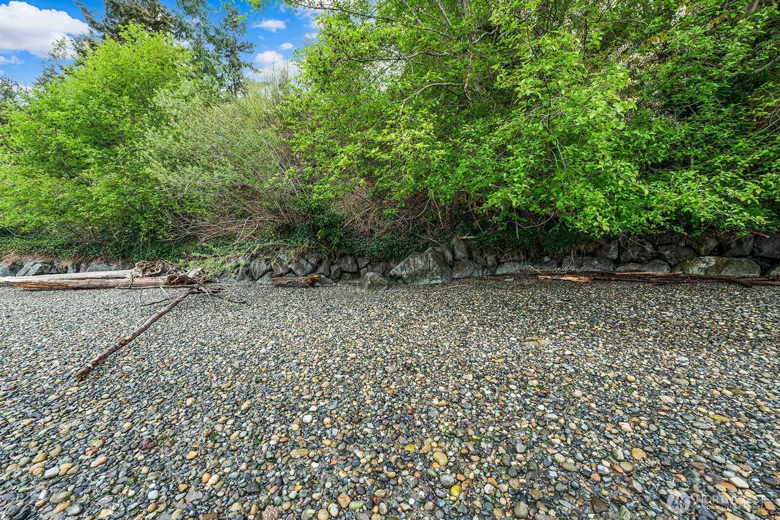 13843 SW 248th Street , Vashon, WA 98070