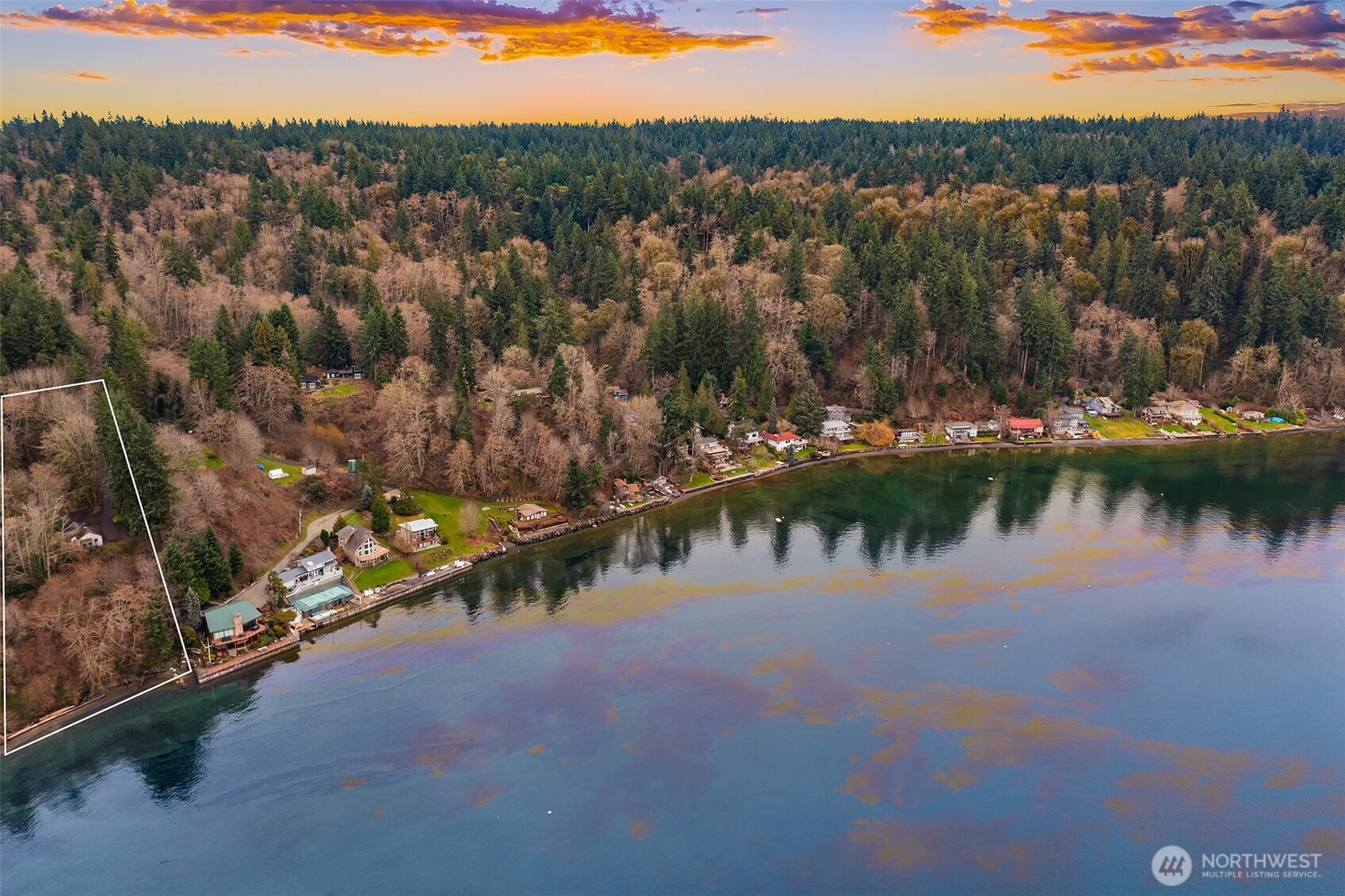 13843 SW 248th Street , Vashon, WA 98070