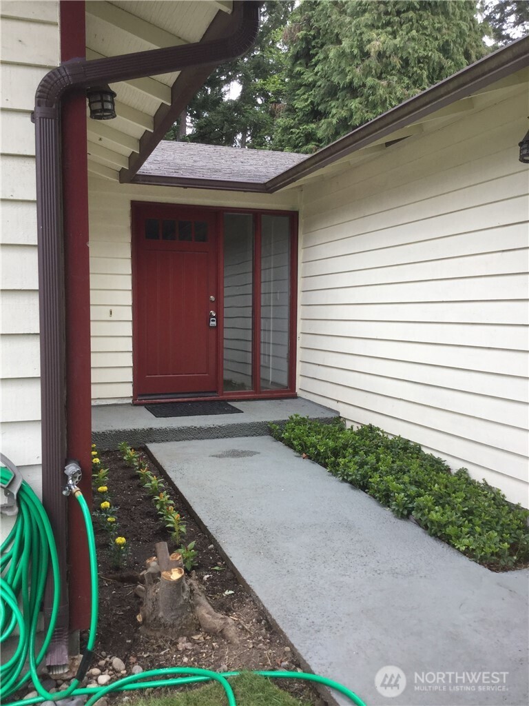 9905 48th Avenue W, Mukilteo, WA 98275