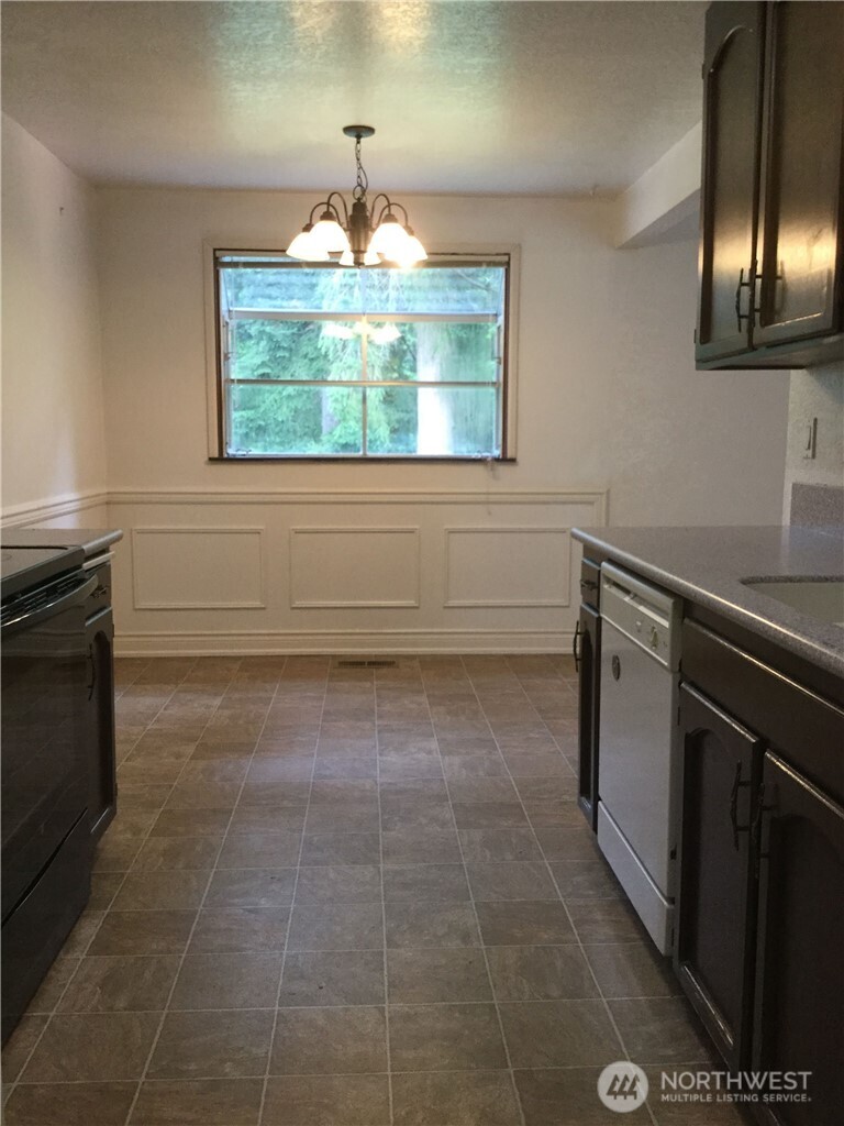 9905 48th Avenue W, Mukilteo, WA 98275