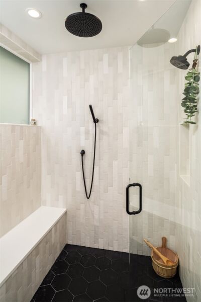 4005 Corliss Avenue N, Seattle, WA 98103 - Photo 18