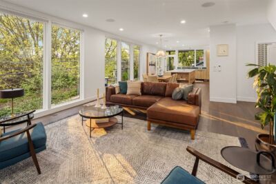 4005 Corliss Avenue N, Seattle, WA 98103 - Photo 2