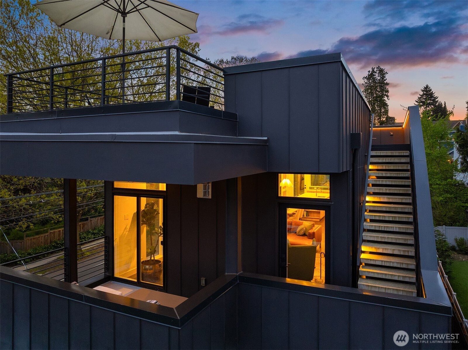 4005 Corliss Avenue N, Seattle, WA 98103
