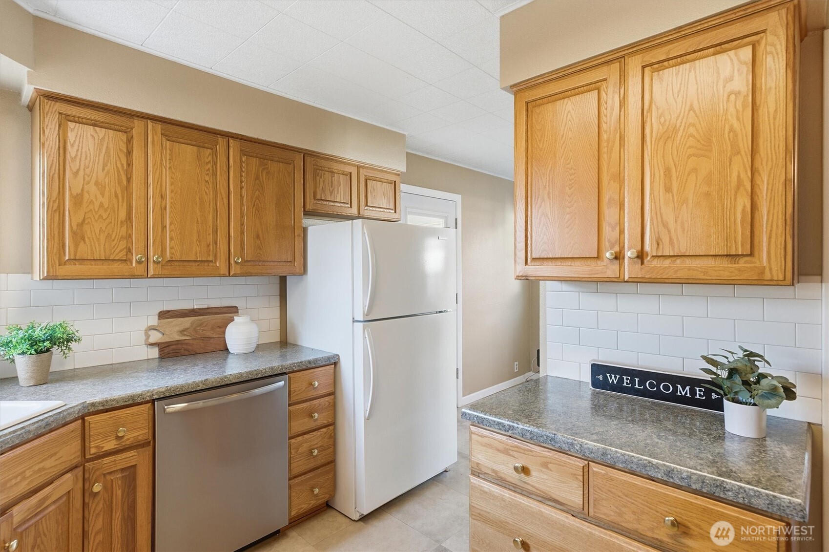 1403 18th Avenue , Longview, WA 98632