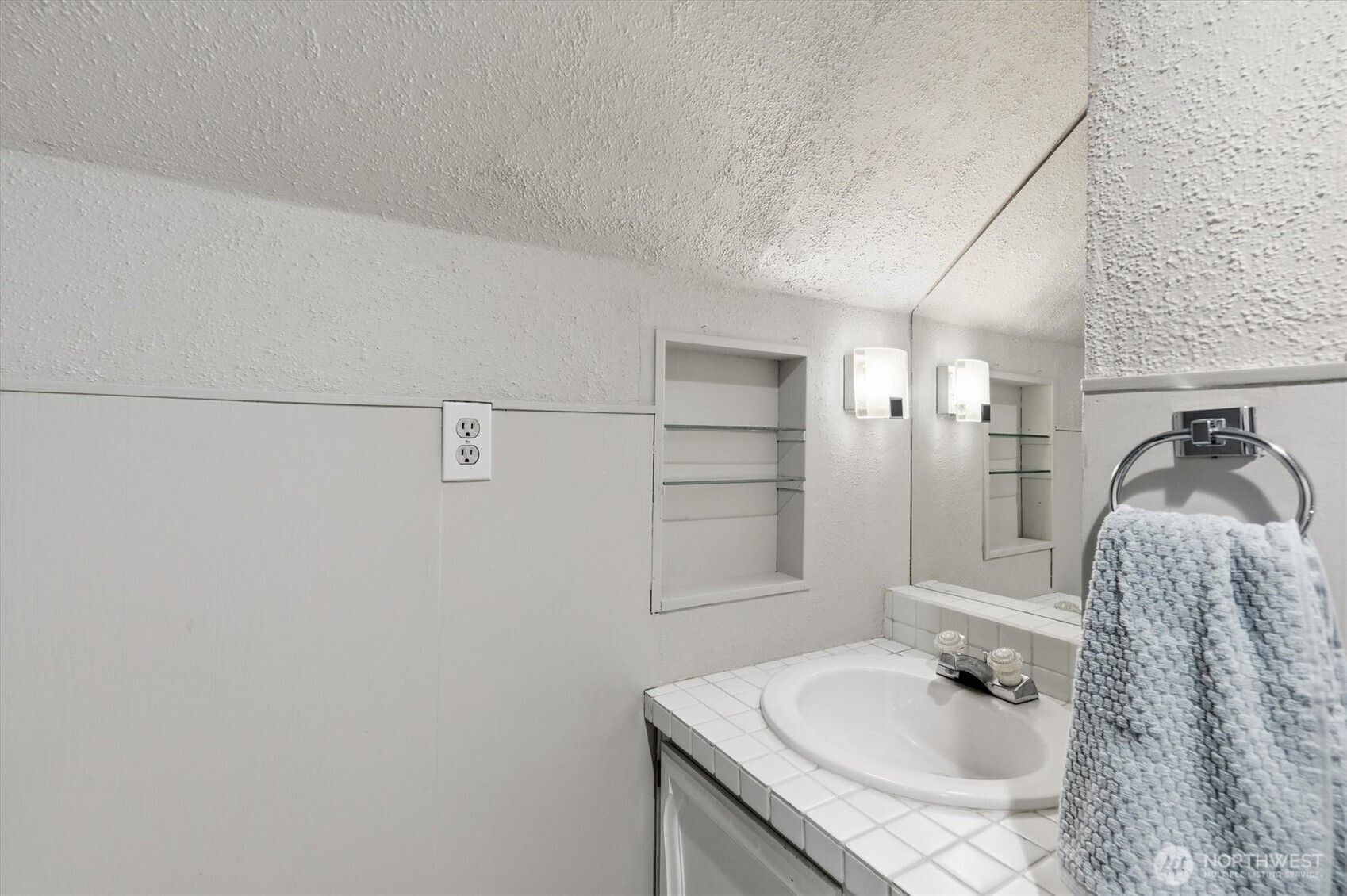 1403 18th Avenue , Longview, WA 98632