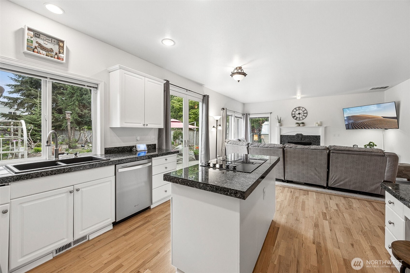 8215 204th Avenue Ct E, Bonney Lake, WA 98391
