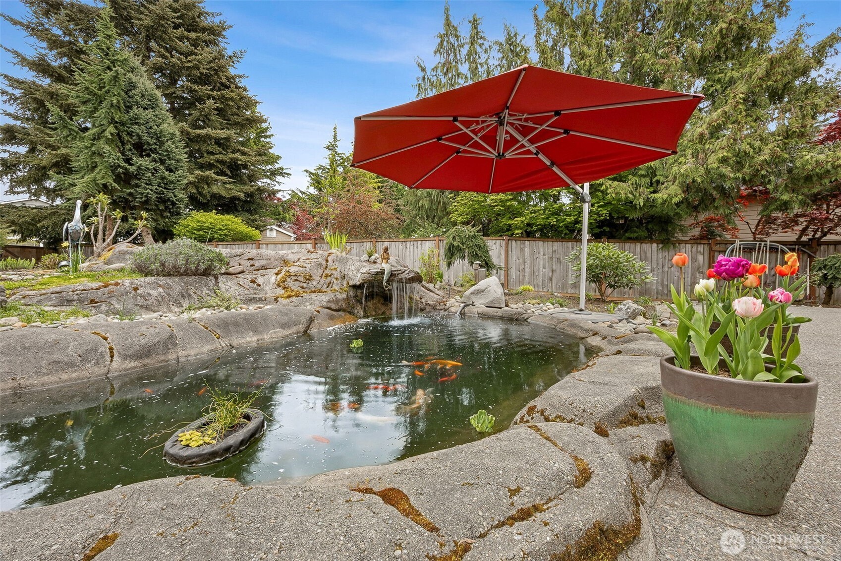 8215 204th Avenue Ct E, Bonney Lake, WA 98391