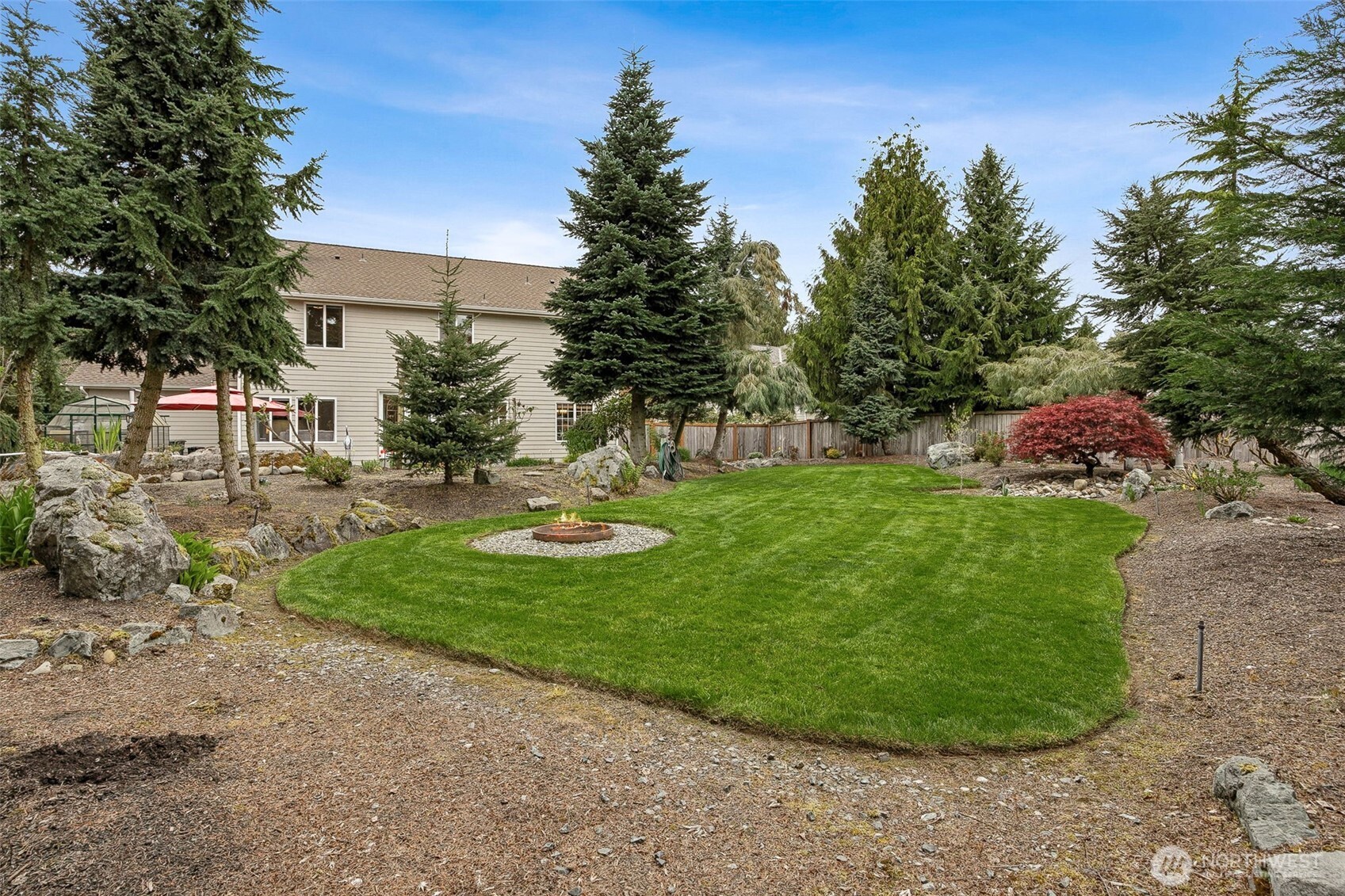8215 204th Avenue Ct E, Bonney Lake, WA 98391