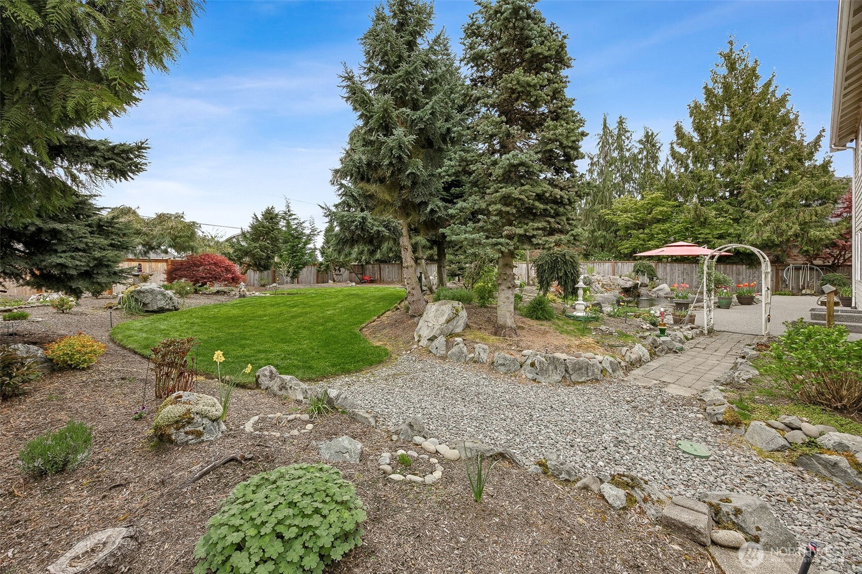 8215 204th Avenue Ct E, Bonney Lake, WA 98391