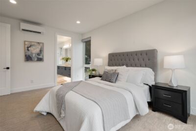 8848 20th Avenue SW, Seattle, WA 98106 - Photo 16