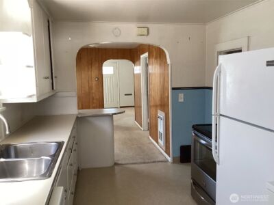 2219 Rockefeller Avenue #A, Everett, WA 98201 - Photo 5