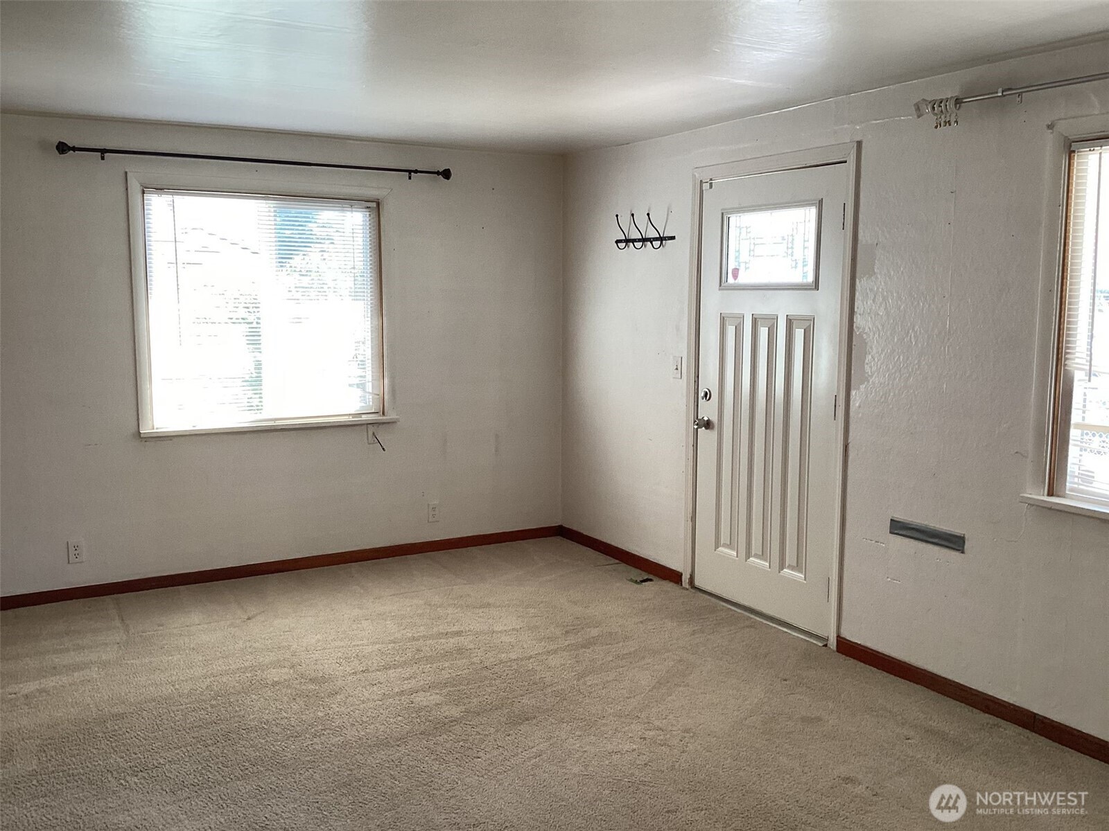 2219 Rockefeller Avenue #A, Everett, WA 98201