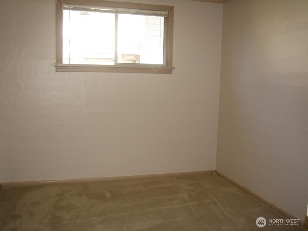 2219 Rockefeller Avenue #A, Everett, WA 98201