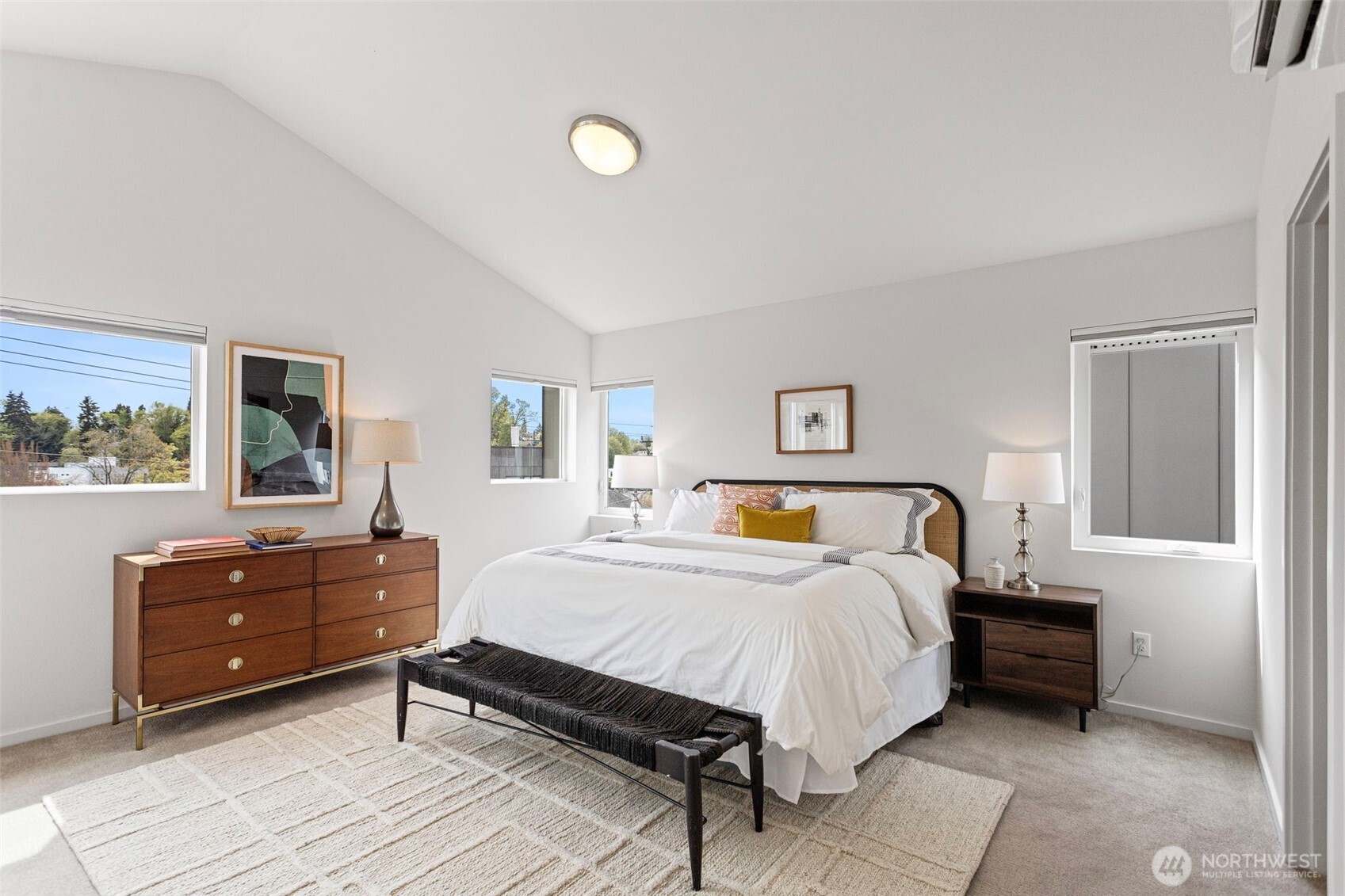 3918 S Hudson Street , Seattle, WA 98118