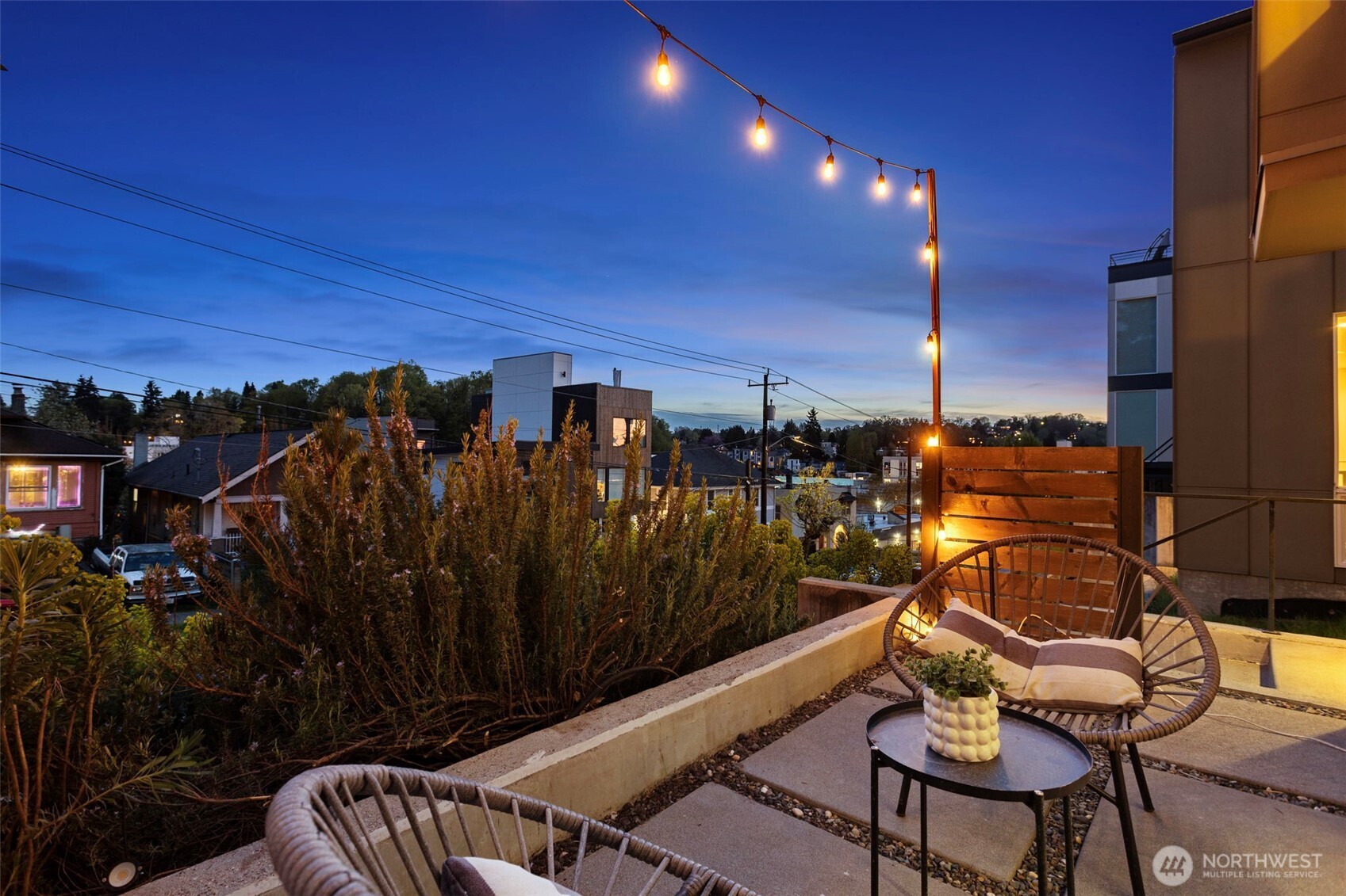 3918 S Hudson Street , Seattle, WA 98118