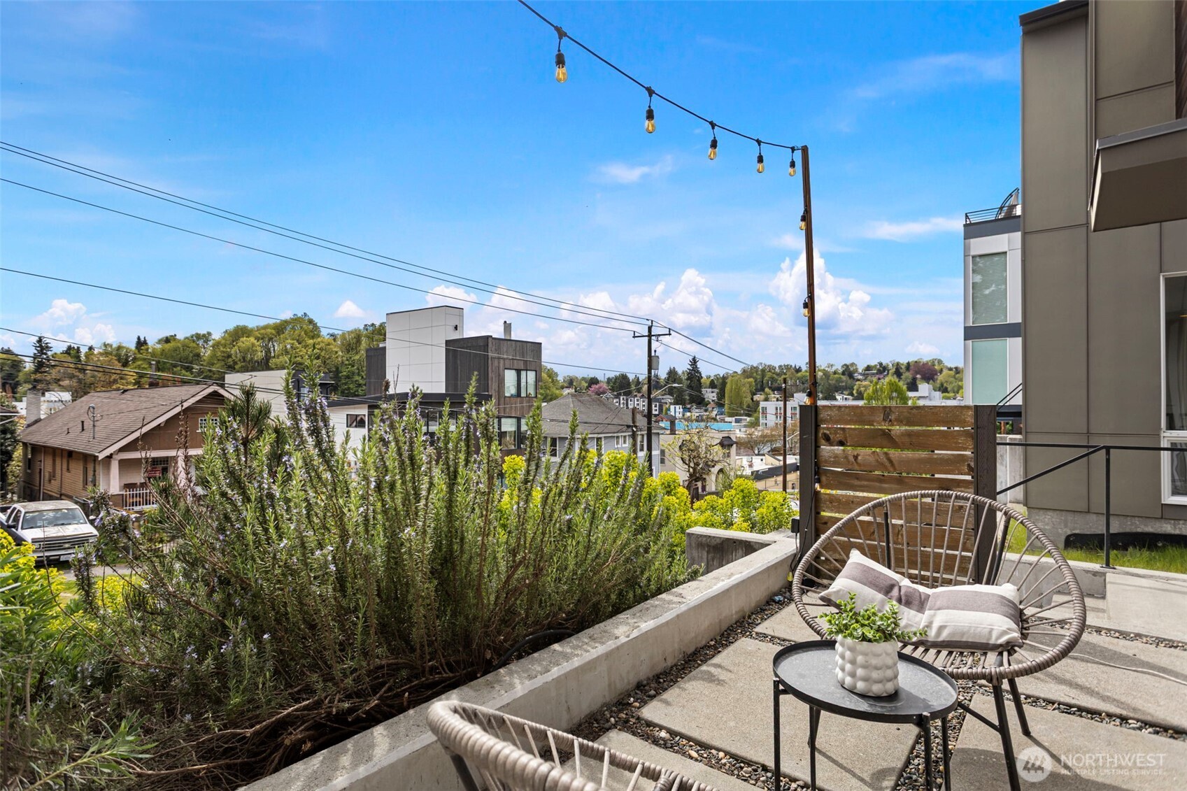 3918 S Hudson Street , Seattle, WA 98118