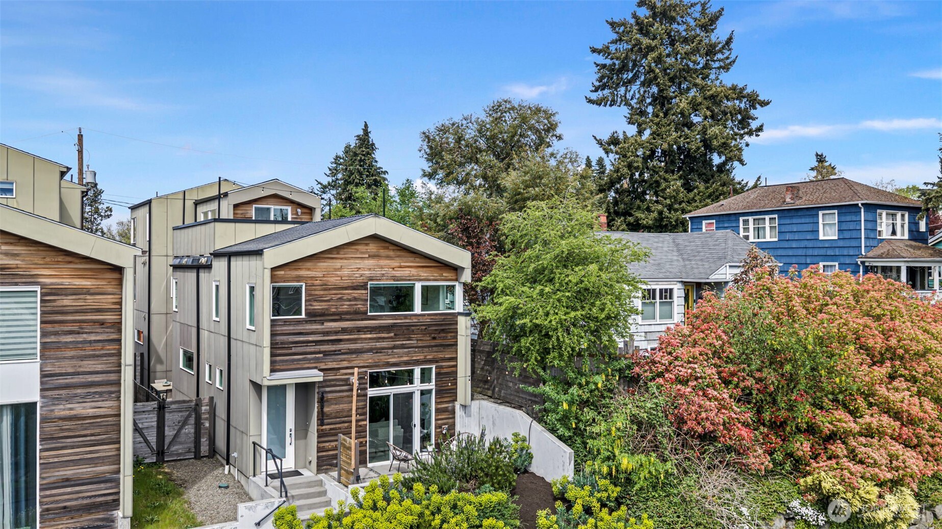3918 S Hudson Street , Seattle, WA 98118