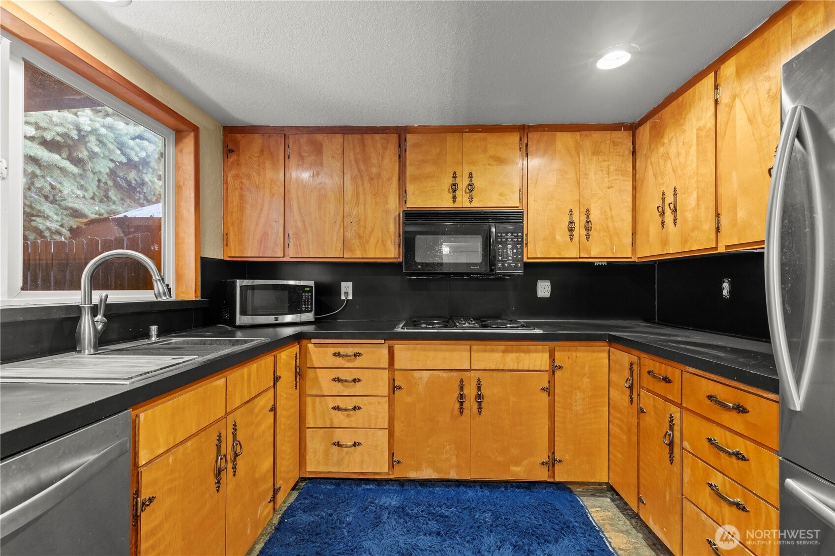 120 Park Avenue , Yakima, WA 98902