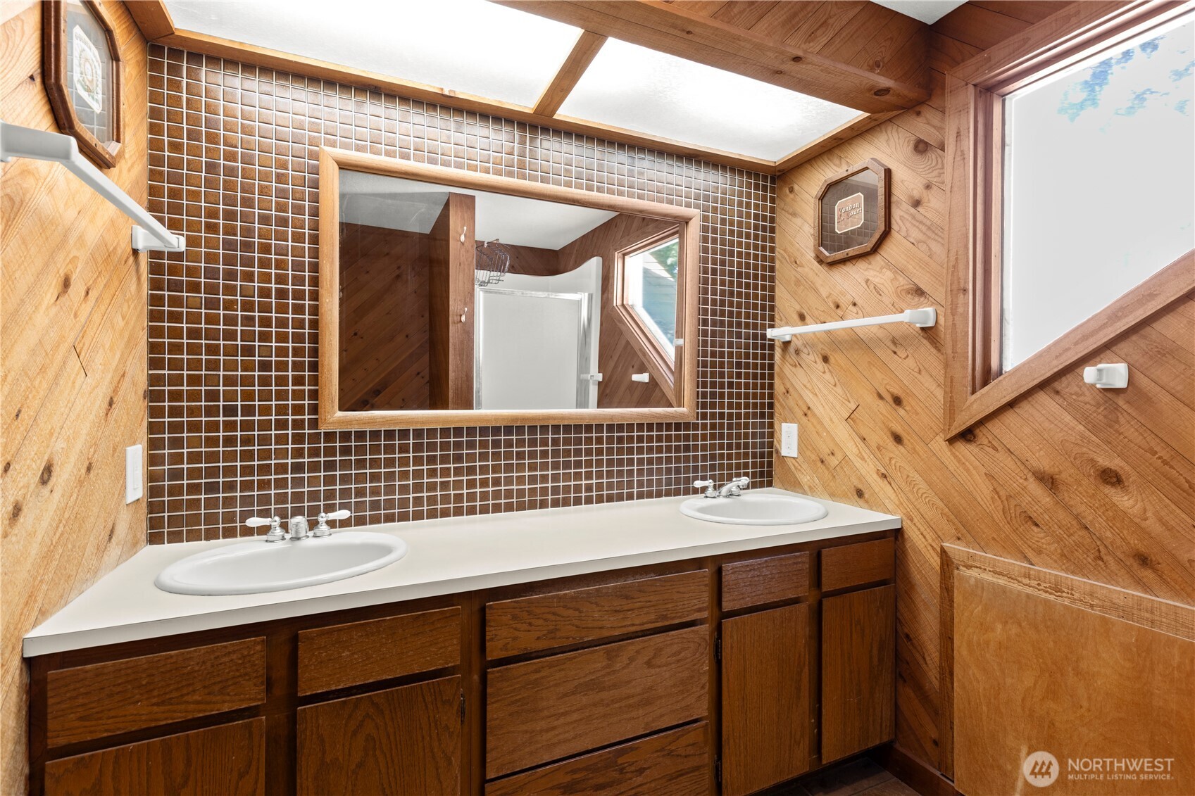 120 Park Avenue , Yakima, WA 98902