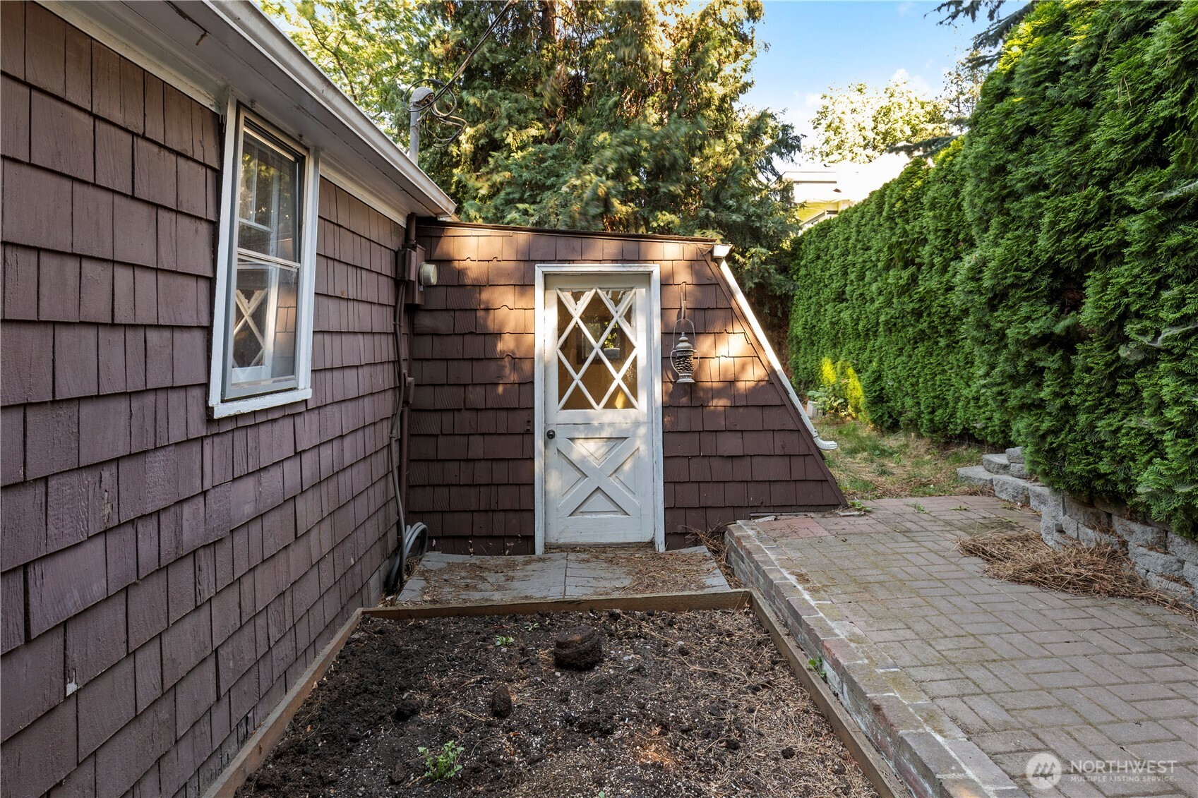 120 Park Avenue , Yakima, WA 98902
