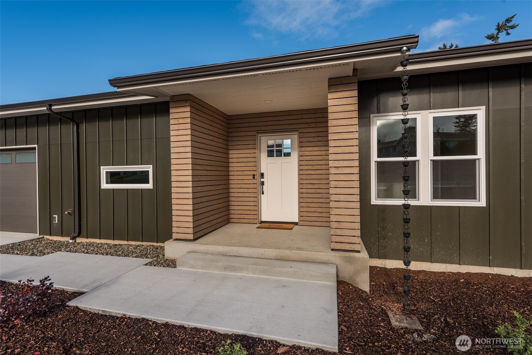 1317 E Fifth Street #A&B, Port Angeles, WA 98362