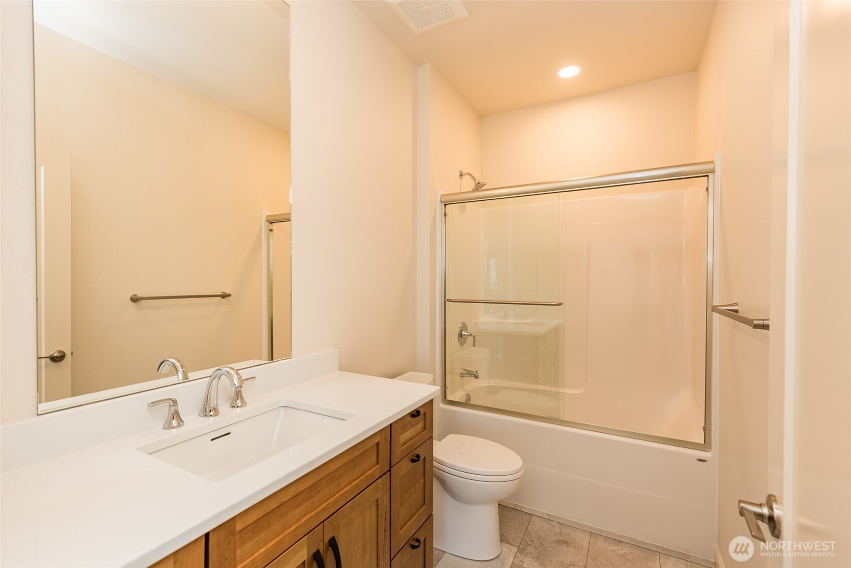 1317 E Fifth Street #A&B, Port Angeles, WA 98362