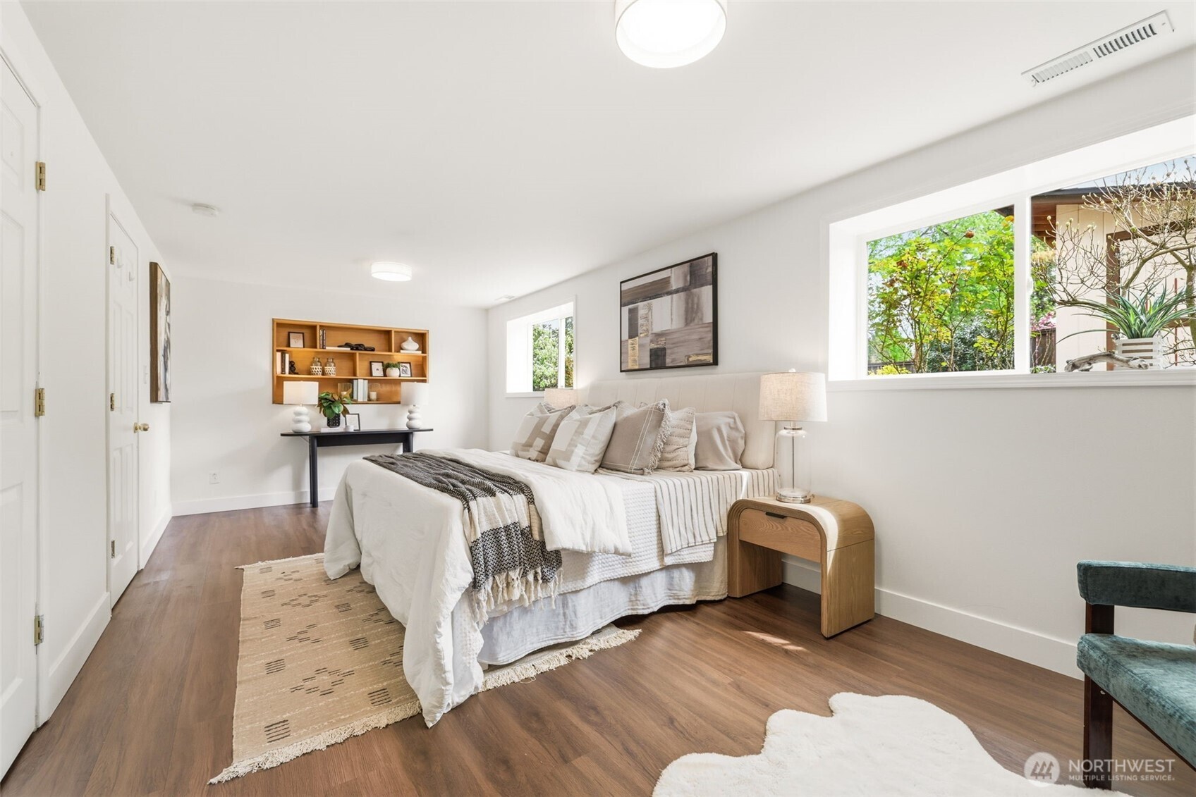 422 159th Place SE, Bellevue, WA 98008