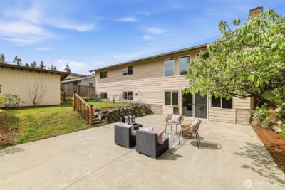 422 159th Place SE, Bellevue, WA 98008 - Photo 23